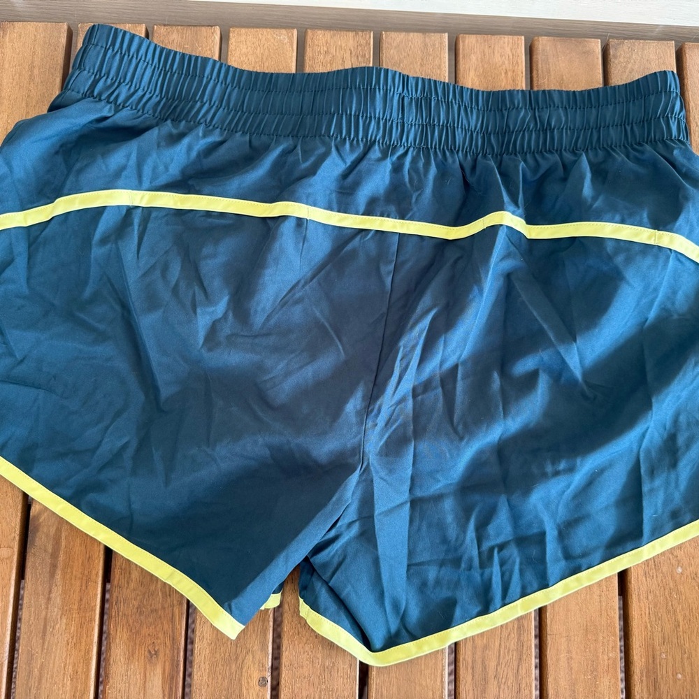 Athletic Works Shorts Bundle - Picture 12 of 13